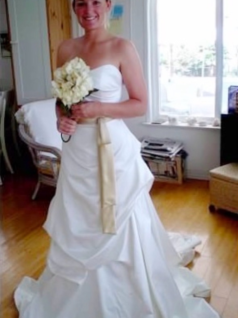 Strapless White Wedding Gown with Belt - Picture 2 of 11